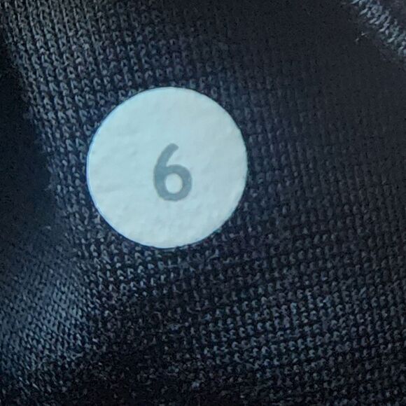 Lululemon Black Capri Leggings (6) - Picture 5 of 5